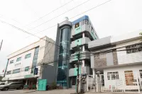 RedDoorz Near Liceo de Cagayan University Highschool Hotels in Cagayan De Oro