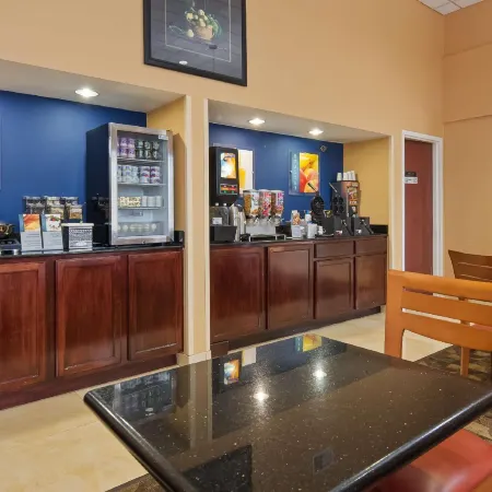 Best Western Concord Inn  Suites
