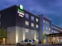 Holiday Inn Express & Suites San Antonio North - Windcrest