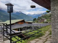 ManuAllaya Resort - Mountain view
