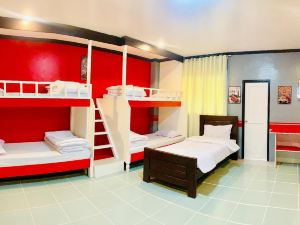 RedDoorz @ Hotel Dian Aparri