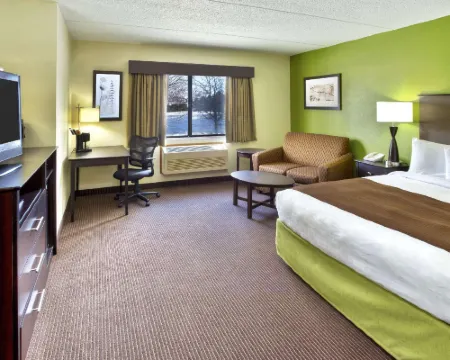 Quality Inn Hotels in Oshkosh
