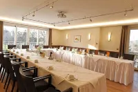 Zum Rittmeister Hotels in Päwesin