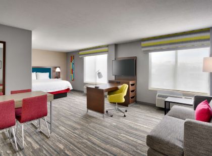 Hampton Inn & Suites Salt Lake City Airport