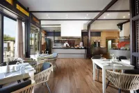 Giannoulis – Santa Marina Beach Hotel