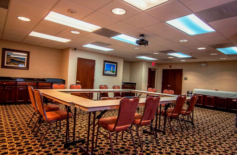Hampton Inn Groton photo 5