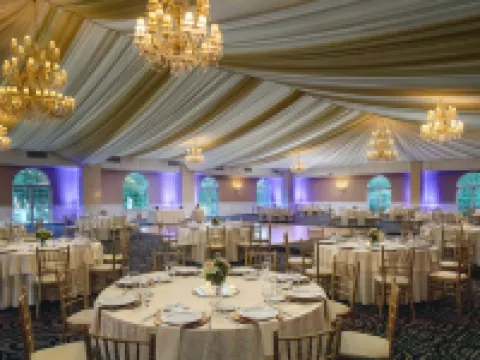 DoubleTree by Hilton Cherry Hill Philadelphia Hotels in Cherry Hill