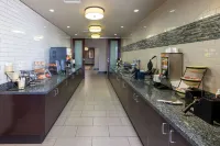 La Quinta Inn & Suites by Wyndham Durant - breakfast
