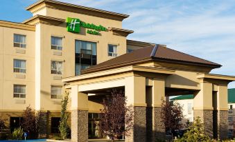 Holiday Inn & Suites Lloydminster