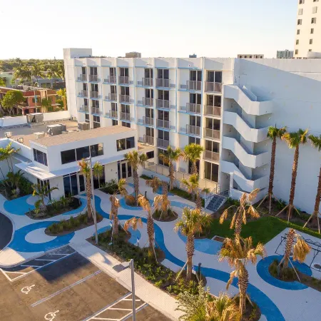 Plunge Beach Resort