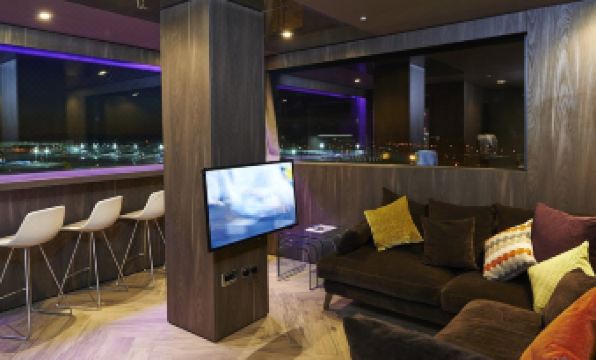 1. 블록 호텔 개트..