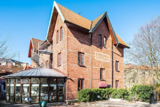 Wow, Föreningsgatan 9 Hotels near Skansen Kronan