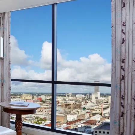 Hilton New Orleans Riverside