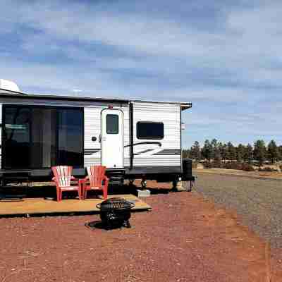 Grand Canyon RV Glamping Hotel Exterior