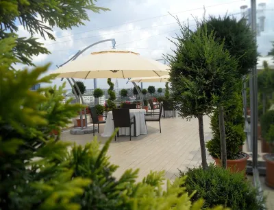 Marshal Garden Hotel Hotel in zona Institute for Studies and Power Engineering