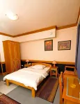 Garni Hotel Zenit Hotels in Петроварадин