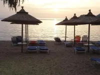 Almini Apartments Hotels in Plataria
