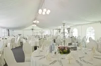 Hotel am Schloss Hotels in Vohringen