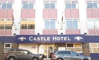 Castle Hotel