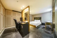 Hotel Bobos