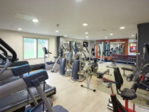 Hilton London Heathrow Airport Hotels in Hounslow