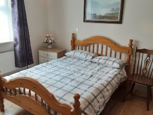 Cosy 2-Bed Cottage in Sligo