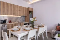 Venezian View Apartment Hotels in Nea Alikarnassos