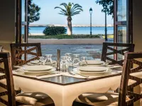 Civitas Suites Hotel