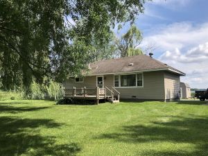 3-Bedroom Lakefront House