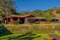 Anglers Lodge Hotels in Coromandel