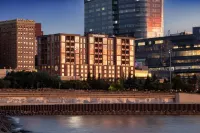 Sheraton Duluth Hotel Hotels near Miller Hill Mall