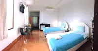 Wanmanee Resort Suwannaphum Hotel in zona Suwannaphum District City Pillar Shrine