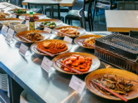 艾格尼斯酒店 PLUS 德島市酒店