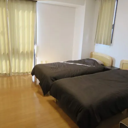 Monzen House