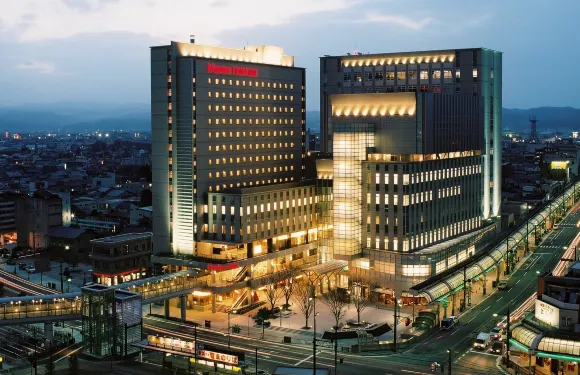 高岡曼藤伊可瑪酒店