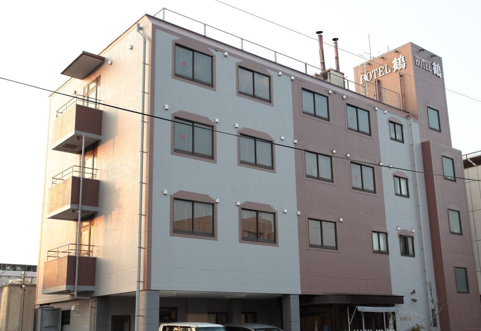 3. 비즈니스 호텔 ..