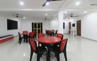 Staymaker Gharana Resort Hotels in Birbhum