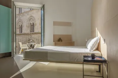 Fiveplace Design Suites & Apartments Hotels near Lido Paradiso