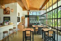 ดี โฮมสเตย์