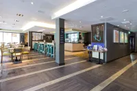 Premier Inn Newbury Town Centre (London Road) Hotels in Thatcham