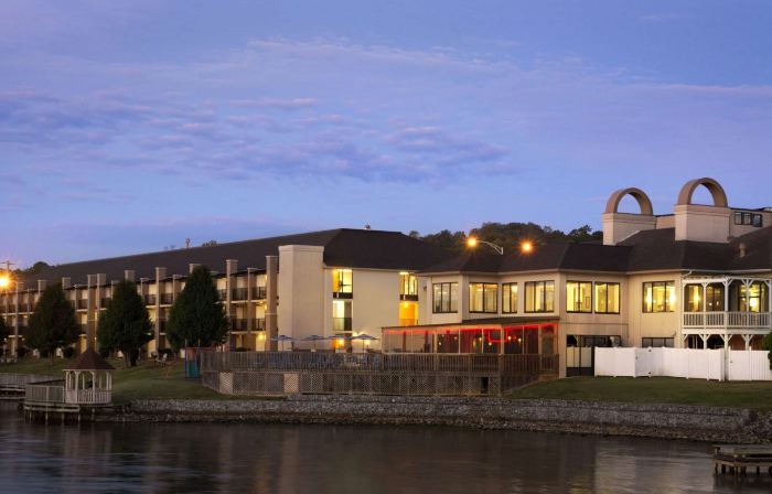 Wyndham Garden Lake Guntersville