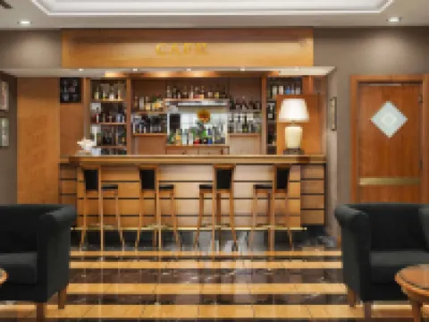 รามาดา บายวินด์แฮม เนเปิลส์ โรงแรมในนาโปลี