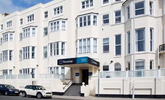 Travelodge Worthing Seafront