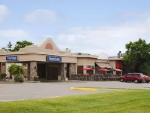 トラベロッジ バイ ウィンダム ケンブリッジ - ウォータールー ケンブリッジのホテル