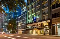 Days Inn by Wyndham Vancouver Downtown Hotels in Coal Harbour