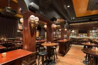 Days Inn by Wyndham Vancouver Downtown - bar