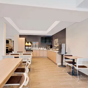 Microtel Inn & Suites by Wyndham Middletown