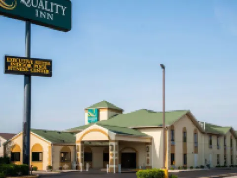 Quality Inn Franklin I-65 Hotels in Needham Township