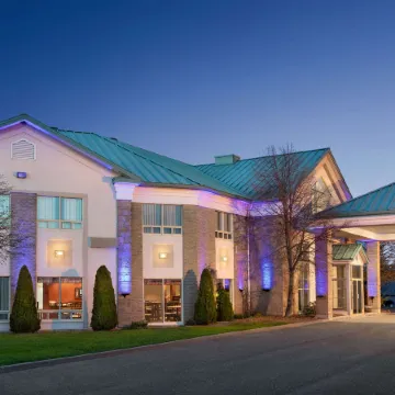 Days Inn by Wyndham Montmagny