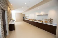 布盧明頓萬豪SpringHill Suites 酒店 - 早餐